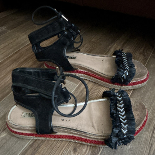 Miss women black - women’s,