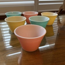 Vintage Pyrex Custard Cups