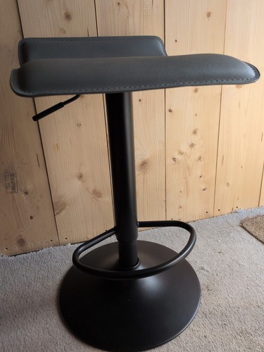 Dunelm black and grey rotating