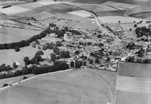 The village aldbourne england - the,