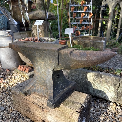 Antique large blacksmiths - large,