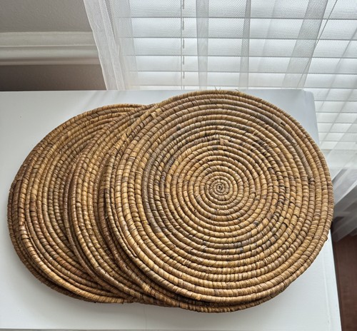 Round wicker rattan charger - wicker,