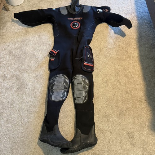 Northern diver divemaster - northern,