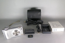 FUJIFILM F10 6.3MP CCD SENSOR