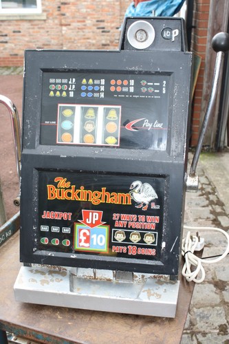 The buckingham fruit machine - buckingham,