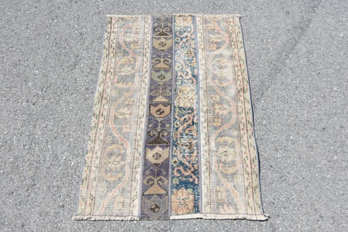 5x3 vintage rug - ft,