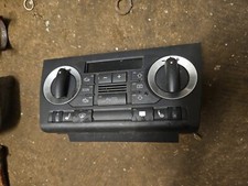 AUDI A3 8P CLIMATE HEATER CONTROL + HEATED SEATS 8P0820043G
