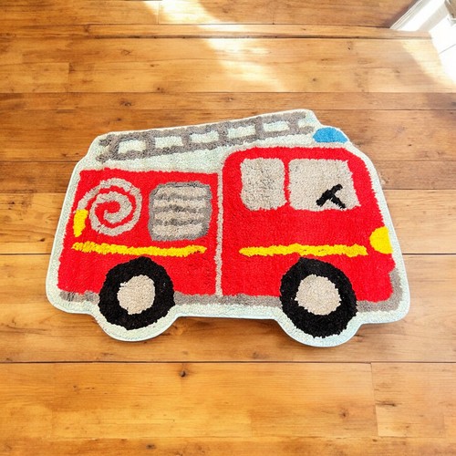 Red fire engine rug - 60cm, x