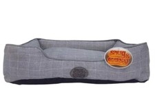 Snug & Cosy Grey Square Check Dog Bed For Small Dogs. BNWT