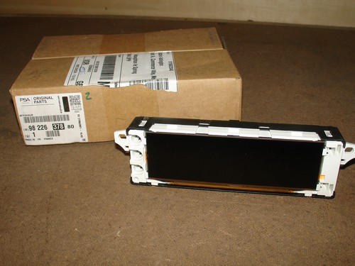 9822637880 front dash - front,