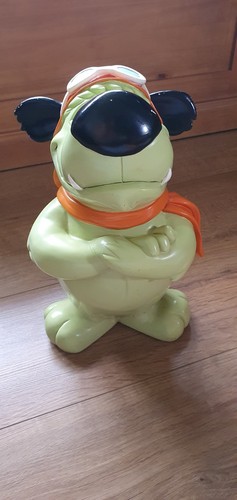 Muttley resin figure 1998 - "figure,