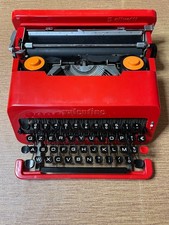 Olivetti Valentine Vintage Red