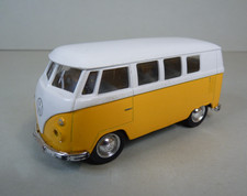 Welly Volkswagen VW Bus - Pull back and Go Diecast