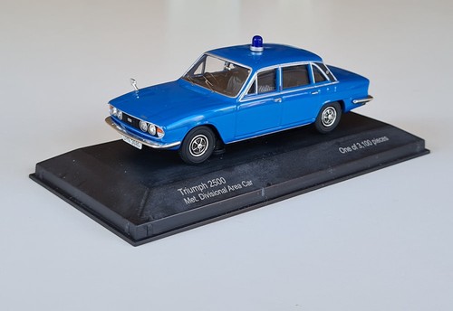 Corgi vanguards triumph - vanguards,