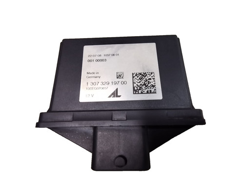Volvo v50 2009 light control - volvo,