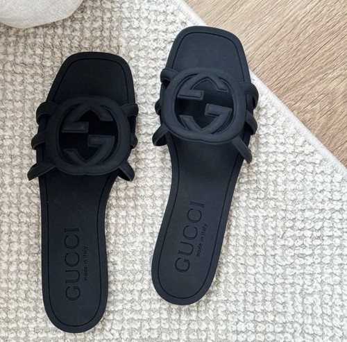 Gucci women black logo - gucci,