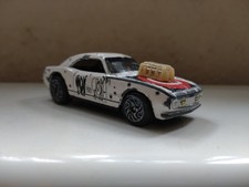 RACING CHAMPIONS '68 CHEVROLET CAMARO #352