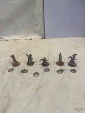 5 Unpainted 28mm Ancient Greek Hoplite Infantry Miniatures mounted on 2p coins