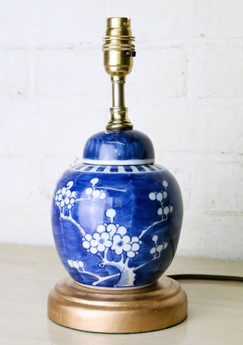 Table lamp vintage oriental - lamp,