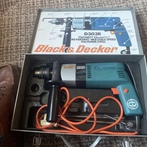 Black decker d303r 750 watt - &,