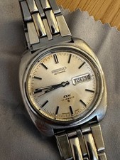 Vintage Seiko DX 17 jewel