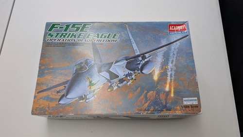 Academy 15e strike - academy, 1/48