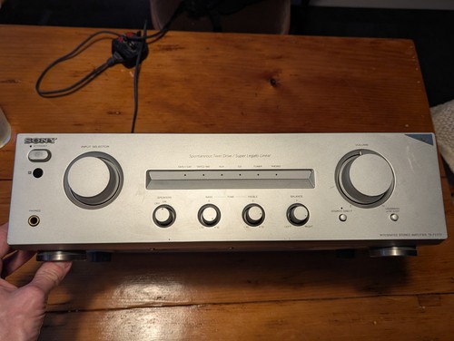Sony fe370 2x70w - 6, input