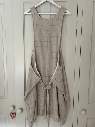 Cabbages roses apron - apron, dress