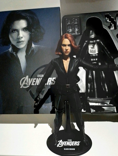 Hot toys mms178 black - black, widow