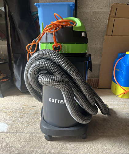 GutterSucker Gutter Cleaning