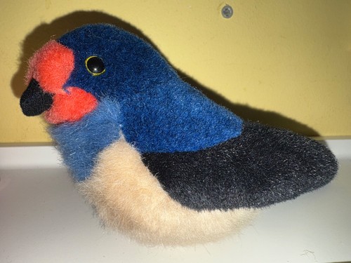 International swallow - international,