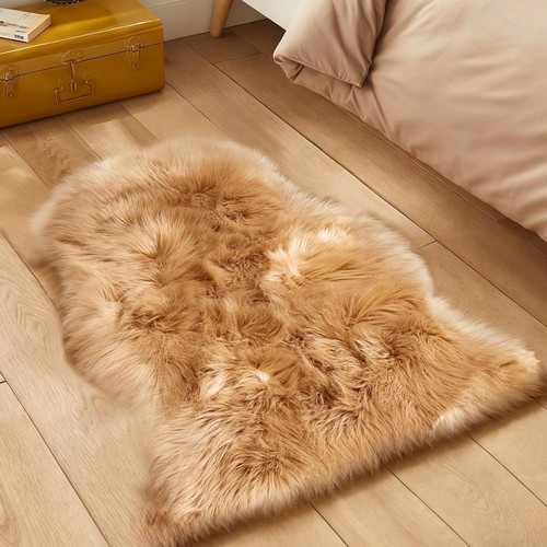 Fluffy faux sheepskin rug - fluffy,