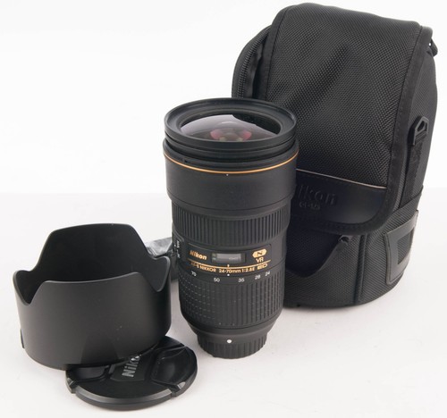 Nikon 70mm 8g - 24-70mm, n