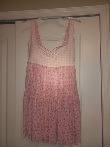Pink multipatterned blogilates