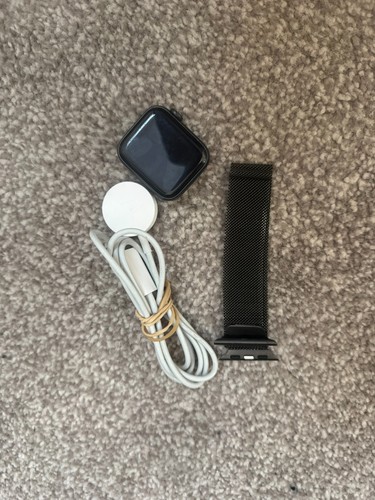 Apple watch 1st gen - watch, 40mm