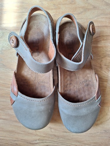 Art tadasana sandals preowned - tadasana,
