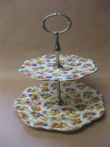 Vintage royal winton tier - winton, 2-tier