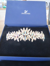 BEAUTIFUL SWAROVSKI CRYSTAL TIARA BOXED WITH CERTIFICATE. 893058