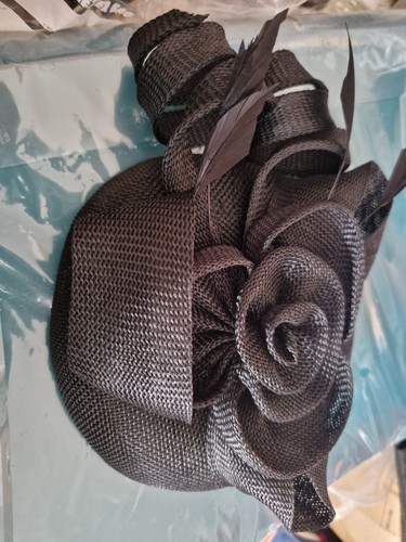 Black hatinator - black,