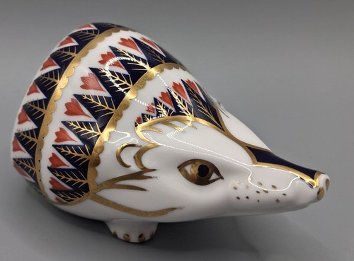 Royal crown derby - crown, paperweight