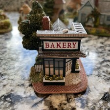 Lilliput Lane Fresh Bread