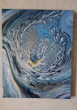 Original Fluid Abstract Wall