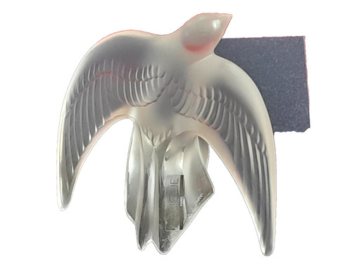 Lalique fabulous swallow in - fabulous,