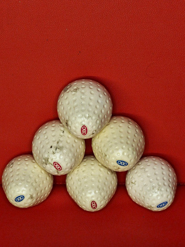 Obo white dimpled - balls, lot