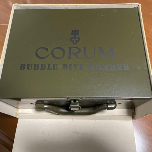 Corum bubble dive - bubble, box