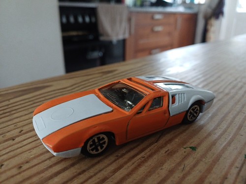 Dinky 187 tomaso mangusta - dinky,