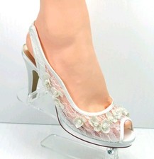 Ivory lace bridal shoes slip