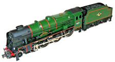 ⭐Mainline BR Royal Scot Locomotive Welsh Guardsman 46117 OO Gauge Decent/VGC