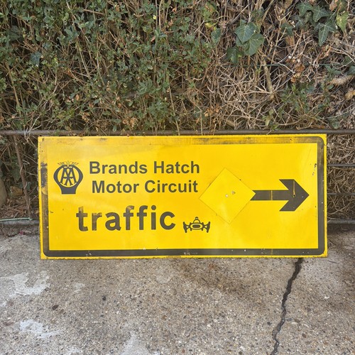 Vintage brands hatch - vintage,