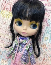 Rare Blythe Lounging Lovely Takara Tomy Neo